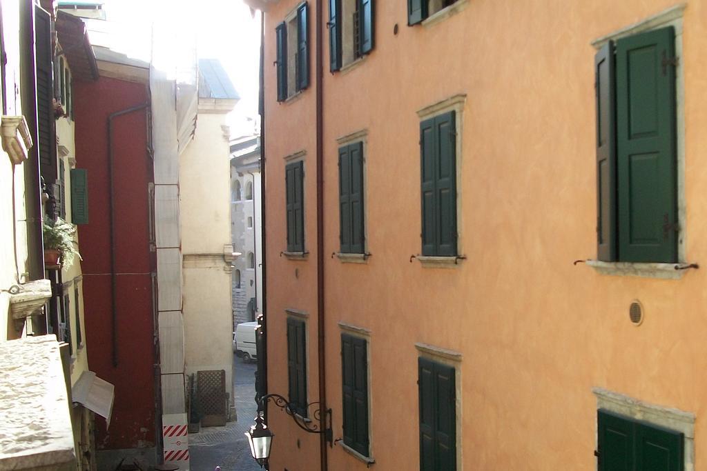 Ferienwohnung Residenza Porte Vecchie Riva del Garda Exterior foto