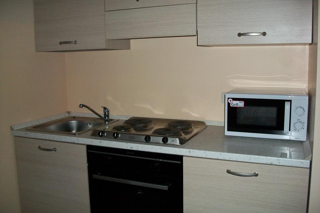 Ferienwohnung Residenza Porte Vecchie Riva del Garda Exterior foto